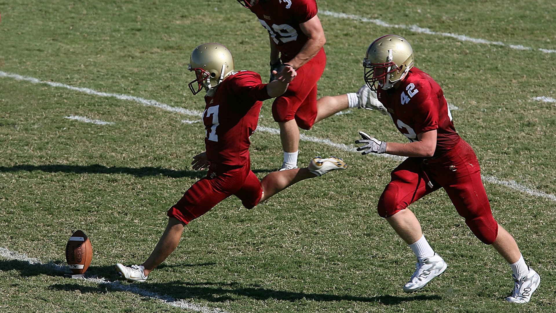 意甲裁判行为在多语境交流中的判罚偏差统计研究，意甲 裁判